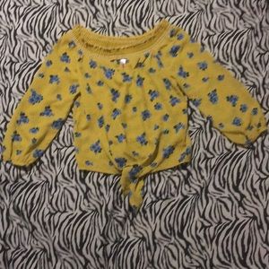 Women’s floral top